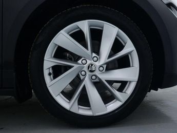 SKODA ENYAQ iV 62kWh 60 SUV 5dr Electric Auto (DC120kW) (179 ps)