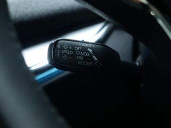 SKODA ENYAQ iV 62kWh 60 SUV 5dr Electric Auto (DC120kW) (179 ps)