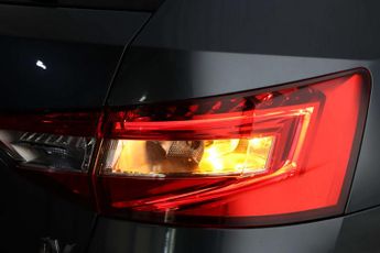 Skoda Superb 1.4 TSI iV 13kWh SE Technology Estate 5dr Petrol Plug-in Hybrid 