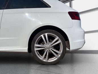 Audi A3 2.0 A3 S Line TDI Quattro Semi-Auto 4WD 3dr