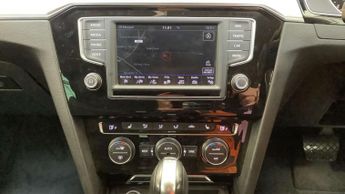 VOLKSWAGEN PASSAT 2.0 Passat GT TDI BlueMotion Technology Semi-Auto 5dr