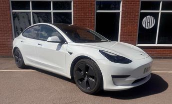 Tesla Model 3 Model 3 Standard Range + 4dr