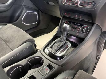 AUDI Q3 2.0 Q3 Black Edition TFSI Quattro Semi-Auto 4WD 5dr