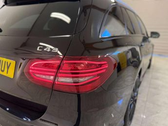 Mercedes-Benz C-CLASS 3.0 AMG C 43 Premium+ 4Matic Auto 4WD 5dr