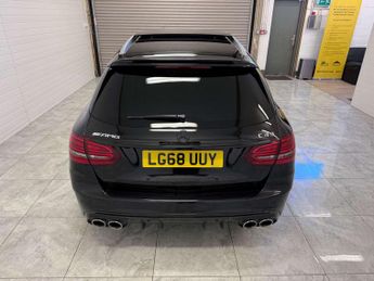 Mercedes-Benz C-CLASS 3.0 AMG C 43 Premium+ 4Matic Auto 4WD 5dr