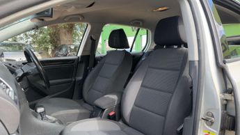 VOLKSWAGEN GOLF 1.4 Golf S TSI Semi-Auto 5dr