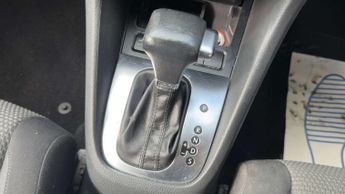 VOLKSWAGEN GOLF 1.4 Golf S TSI Semi-Auto 5dr