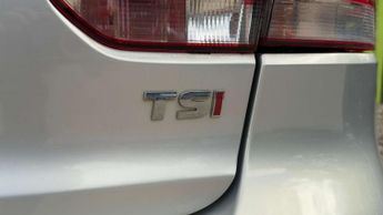 VOLKSWAGEN GOLF 1.4 Golf S TSI Semi-Auto 5dr
