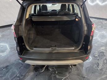 Ford Kuga 1.5T EcoBoost Zetec SUV 5dr Petrol Auto AWD Euro 6 (s/s) (182 ps