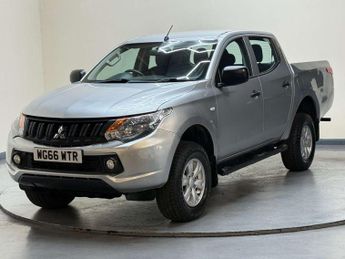 Mitsubishi L200 2.4 L200 4Life Double Cab DI-D 4WD 5dr