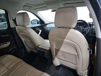 JAGUAR F-PACE 2.0 F-PACE Prestige AWD D Auto 4WD 5dr