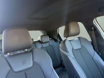 Audi A1 1.0 A1 Sportback 30 TFSI S Line Semi-Auto 5dr