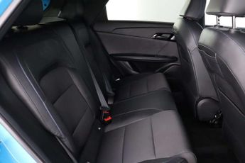 MG MG4 64kWh Trophy Long Range Hatchback 5dr Electric Auto (203 ps)