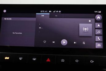MG MG4 64kWh Trophy Long Range Hatchback 5dr Electric Auto (203 ps)