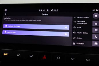 MG MG4 64kWh Trophy Long Range Hatchback 5dr Electric Auto (203 ps)