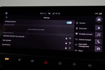 MG MG4 64kWh Trophy Long Range Hatchback 5dr Electric Auto (203 ps)