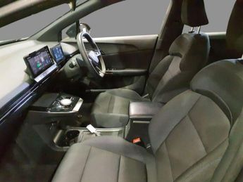 MG MG4 64kWh SE Long Range Hatchback 5dr Electric Auto (203 ps)