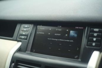 Land Rover DISCOVERY SPORT 2.2 Discovery Sport Luxury HSE SD4 Auto 4WD 5dr