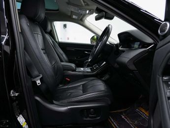 Land Rover Range Rover Evoque 2.0 Range Rover Evoque SE D Auto 4WD 5dr