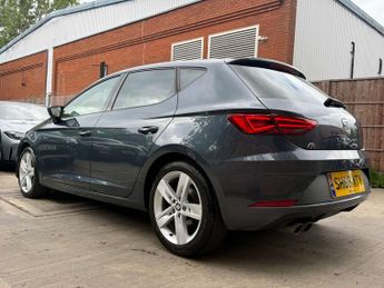 SEAT LEON 2.0 Leon FR TSi Semi-Auto 5dr