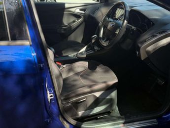 FORD FOCUS 1.5 Focus ST-Line TDCi Auto 5dr