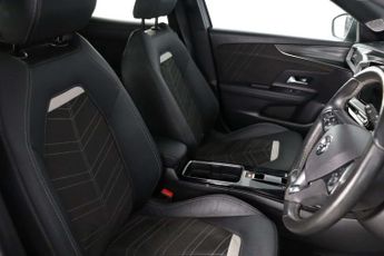Vauxhall Mokka Electric 50kWh Ultimate SUV 5dr Electric Auto (136 ps)