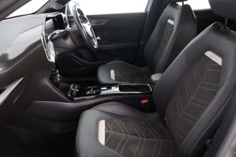Vauxhall Mokka Electric 50kWh Ultimate SUV 5dr Electric Auto (136 ps)