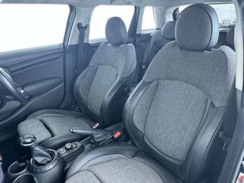 MINI HATCH 1.5 Cooper D Auto 5dr