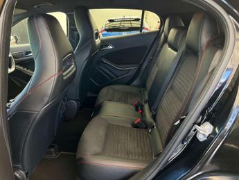 MERCEDES-BENZ GLA 1.6 GLA 200 AMG Line Edition Auto 5dr