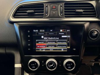 RENAULT KADJAR 1.3 Kadjar GT Line TCe Auto 5dr