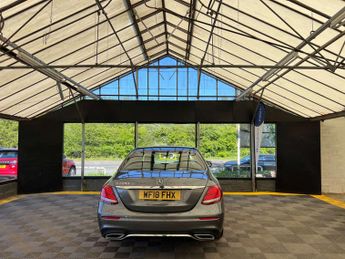 MERCEDES-BENZ E-CLASS 2.0 E 220 D AMG Line Auto 4dr