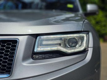 JEEP GRAND CHEROKEE 3.0 Grand Cherokee Overland CRD Auto 4WD 5dr