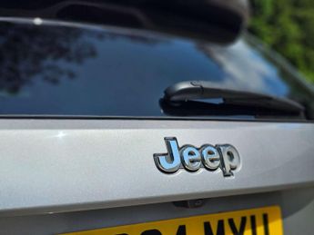 JEEP GRAND CHEROKEE 3.0 Grand Cherokee Overland CRD Auto 4WD 5dr