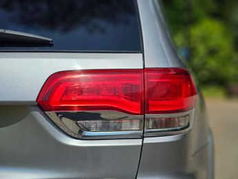 JEEP GRAND CHEROKEE 3.0 Grand Cherokee Overland CRD Auto 4WD 5dr