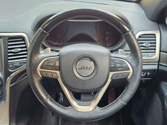 JEEP GRAND CHEROKEE 3.0 Grand Cherokee Overland CRD Auto 4WD 5dr