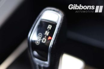 Jaguar F-PACE 5.0 F-Pace SVR AWD Auto 4WD 5dr