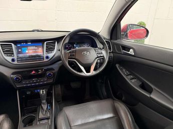 Hyundai TUCSON 1.7 CRDi Blue Drive Premium DCT Euro 6 (s/s) 5dr