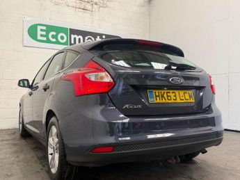 Ford Focus 1.6 Zetec Powershift Euro 5 5dr