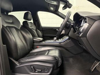 Audi Q7 3.0 TDI V6 45 Black Edition Tiptronic quattro Euro 6 (s/s) 5dr