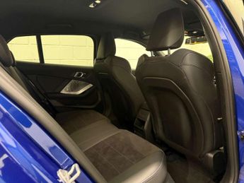 BMW 1 Series 1.5 120i MHT M Sport DCT Euro 6 (s/s) 5dr