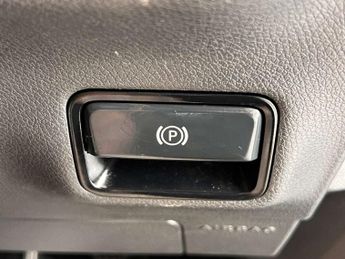 Mercedes-Benz A Class 1.5 A180d Sport Hatchback 5dr Diesel 7G-DCT Euro 6 (s/s) (109 ps