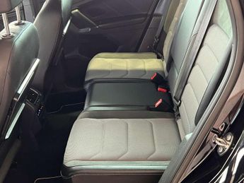 Volkswagen Tiguan 2.0 TDI BlueMotion Tech R-Line SUV 5dr Diesel DSG 4Motion Euro 6