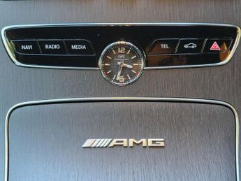 MERCEDES-BENZ C-CLASS 4.0 AMG C63 Auto 5dr