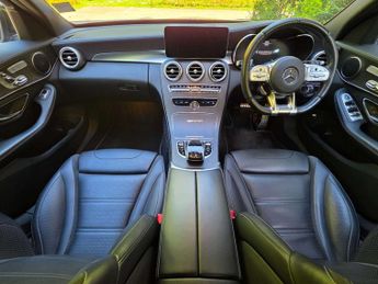 MERCEDES-BENZ C-CLASS 4.0 AMG C63 Auto 5dr