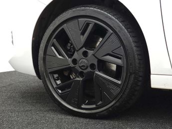 VAUXHALL CORSA Corsa E SRi Nav Premium 5dr