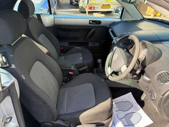 VOLKSWAGEN BEETLE 1.4 Beetle Luna 75ps 2dr
