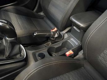 Vauxhall Astra 1.4 Astra SRi Nav T 5dr