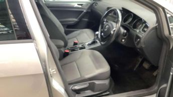 VOLKSWAGEN GOLF e-Golf 5dr