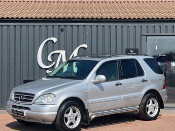 Mercedes M Class 3.2 ML 320 Auto 4WD 5dr