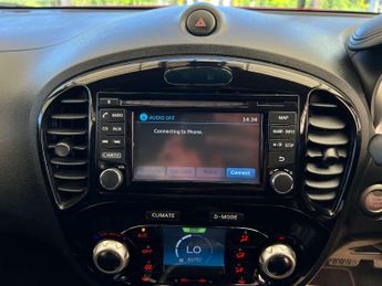 NISSAN JUKE 1.6 Juke Tekna CVT 5dr